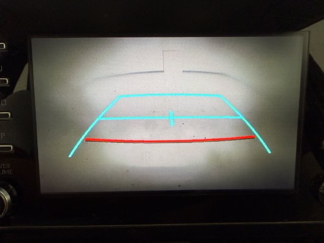 Used 2020 Toyota Corolla L FWD image 12