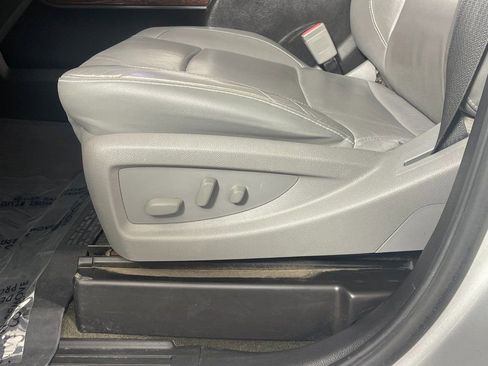 Used 2018 GMC Sierra 2500 SLT w/ Duramax Plus Package image 25