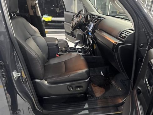 Used 2024 Toyota 4Runner TRD Pro AWD/4WD image 39