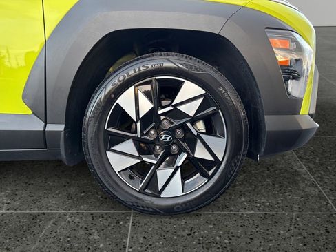 Used 2024 Hyundai Kona SEL image 9