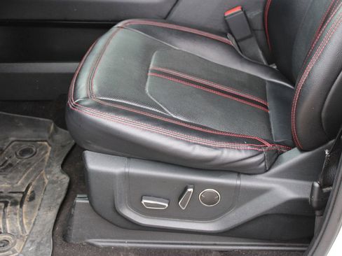 Used 2021 Ford Expedition Max Limited image 17