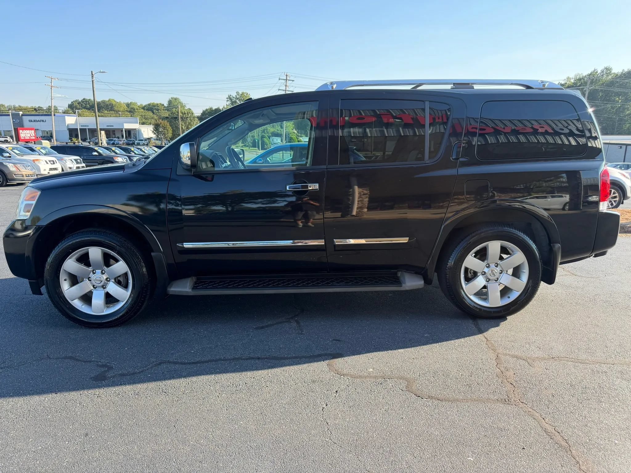 Used 2012 Nissan Armada SL w/ DVD FES Pkg RWD image 4