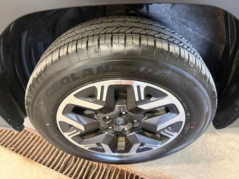 Used 2026 Subaru Forester Premium AWD/4WD image 8
