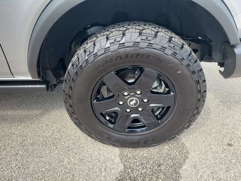 Used 2024 Ford Bronco Black Diamond AWD/4WD image 28