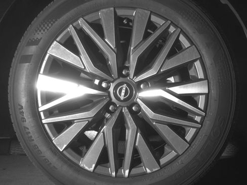 Used 2025 Nissan Altima 2.5 SV image 13