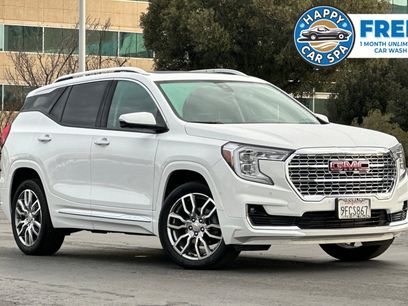 Used 2023 GMC Terrain Denali w/ Denali Premium Package