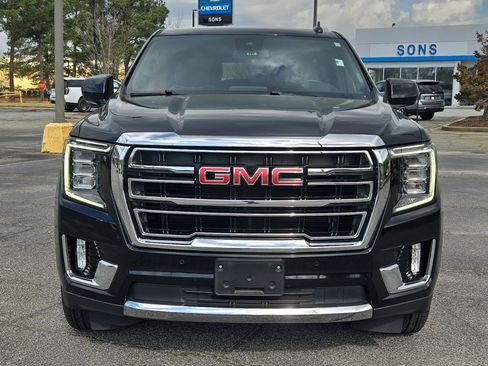 Used 2023 GMC Yukon SLT image 3