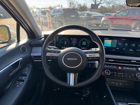 Used 2025 Hyundai Sonata SEL image 30
