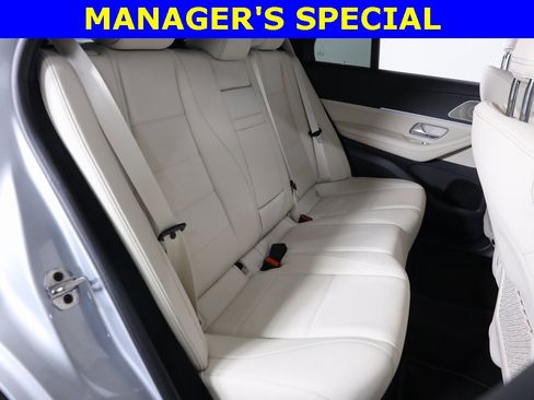 Used 2025 Mercedes-Benz GLE 350 4MATIC image 45