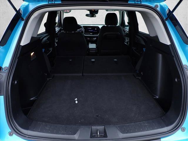 Used 2025 Chevrolet TrailBlazer LT AWD/4WD image 8
