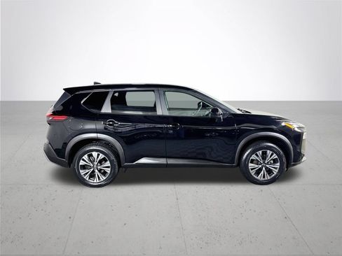 Used 2023 Nissan Rogue SV FWD image 5