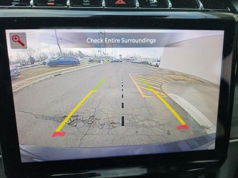 Used 2022 Jeep Grand Cherokee L Limited AWD/4WD image 15