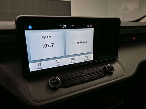 Used 2022 Ford Maverick XLT image 12