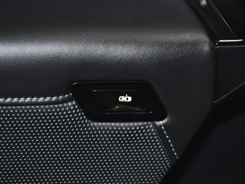 Used 2025 BMW 740i xDrive 740i xDrive image 20