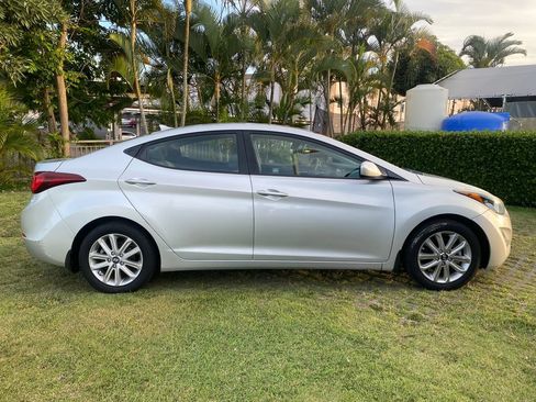 Used 2015 Hyundai Elantra SE w/ Option Group 02 FWD image 26
