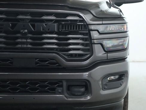 Used 2025 RAM 2500 Lone Star AWD/4WD image 7