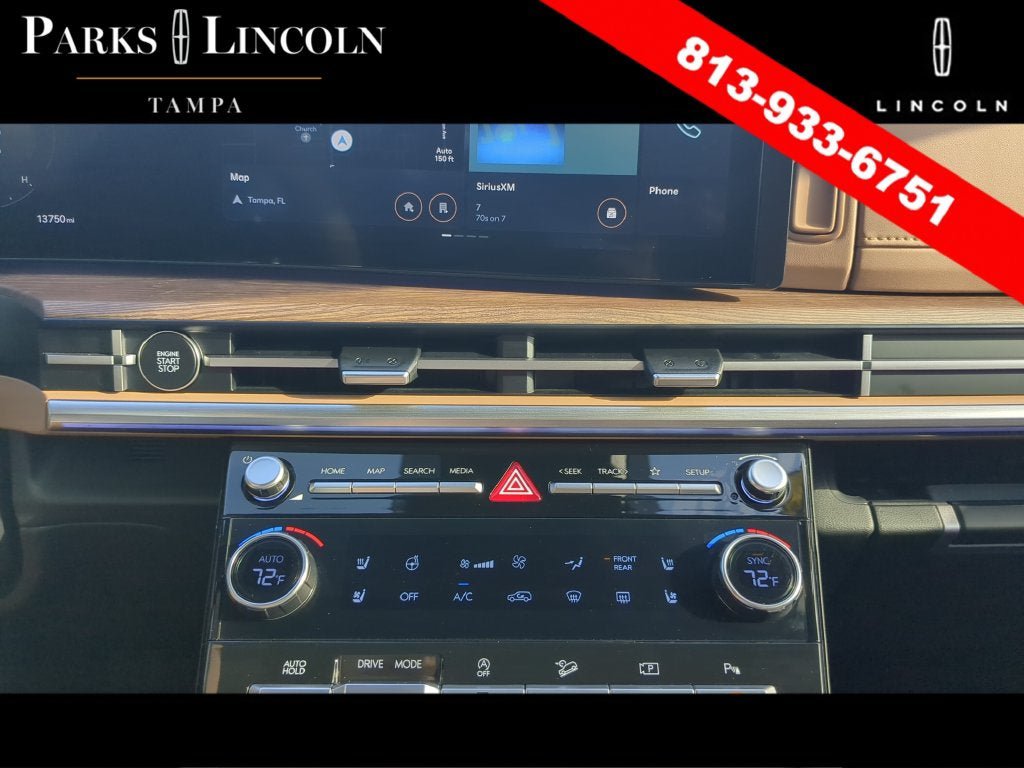 Used 2024 Hyundai Santa Fe Limited FWD image 21
