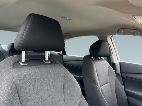 Certified 2023 Honda Accord LX image 24