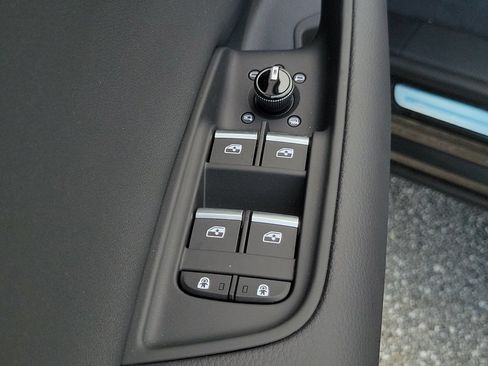 New 2026 Audi Q8 Premium AWD/4WD image 21