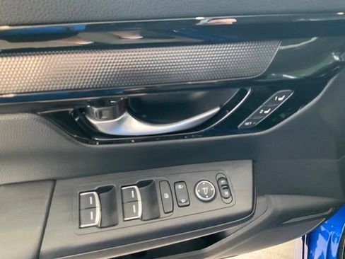 Used 2023 Honda CR-V EX-L image 6