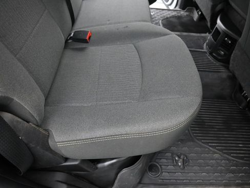 Used 2024 RAM 3500 Tradesman w/ Chrome Appearance Group image 16