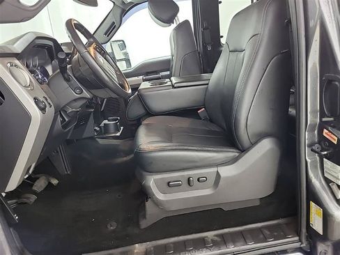Used 2015 Ford F250 Lariat w/ Chrome Package AWD/4WD image 13