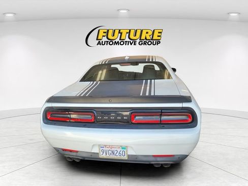 Used 2016 Dodge Challenger R/T Plus RWD image 4
