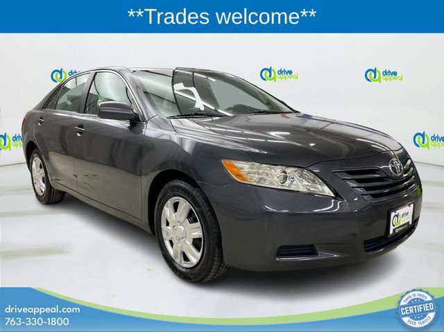 Used 2009 Toyota Camry LE FWD image 1