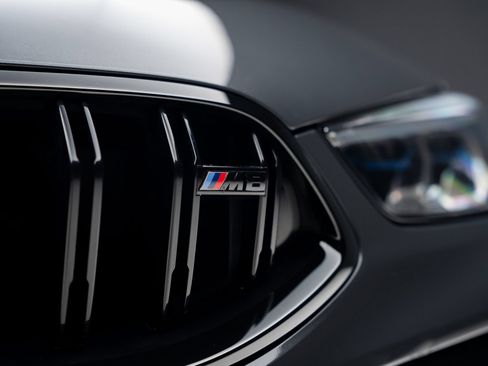 Used 2020 BMW M8 Convertible AWD/4WD image 16