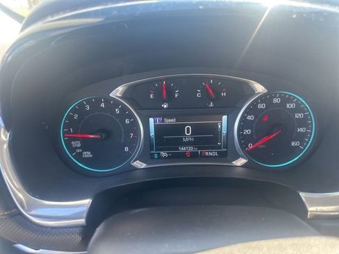 Used 2018 Chevrolet Traverse Premier image 17