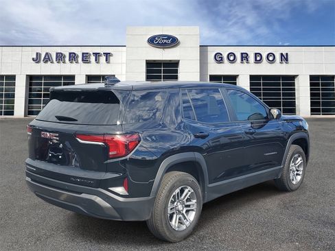 Used 2026 GMC Terrain Elevation image 4