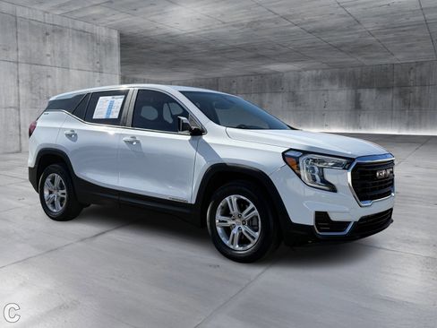 Certified 2022 GMC Terrain SLE image 7