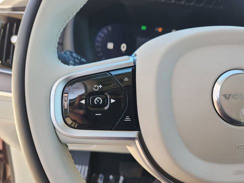 New 2026 Volvo XC90 T8 Ultra w/ Lounge Package image 16