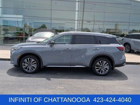 Certified 2026 INFINITI QX60 Luxe w/ Cargo Package AWD/4WD image 2