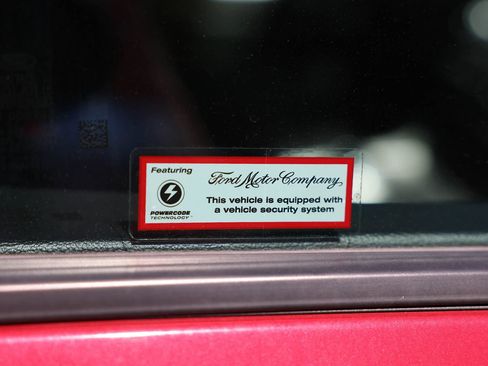 Certified 2023 Ford Explorer XLT AWD/4WD image 32