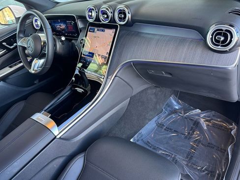 Certified 2025 Mercedes-Benz GLC 300 GLC 300 image 25