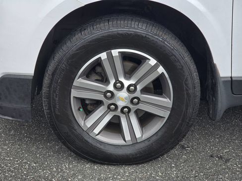 Used 2017 Chevrolet Traverse LT FWD image 11