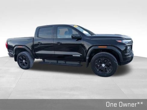 Used 2023 GMC Canyon Elevation w/ Elevation Premium Package image 16