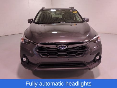 Used 2024 Subaru Crosstrek 2.0i Premium image 9