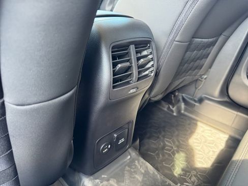 Used 2024 Ford Bronco Sport Badlands image 17