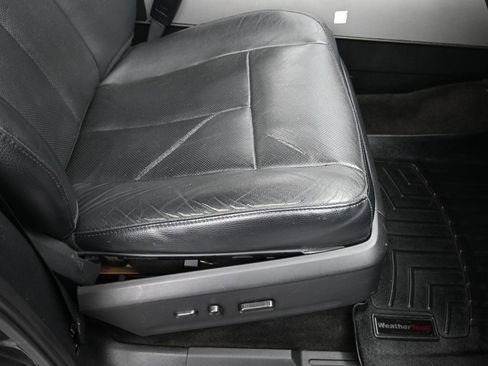 Used 2017 Ford Expedition EL XLT w/ Equipment Group 202A image 37