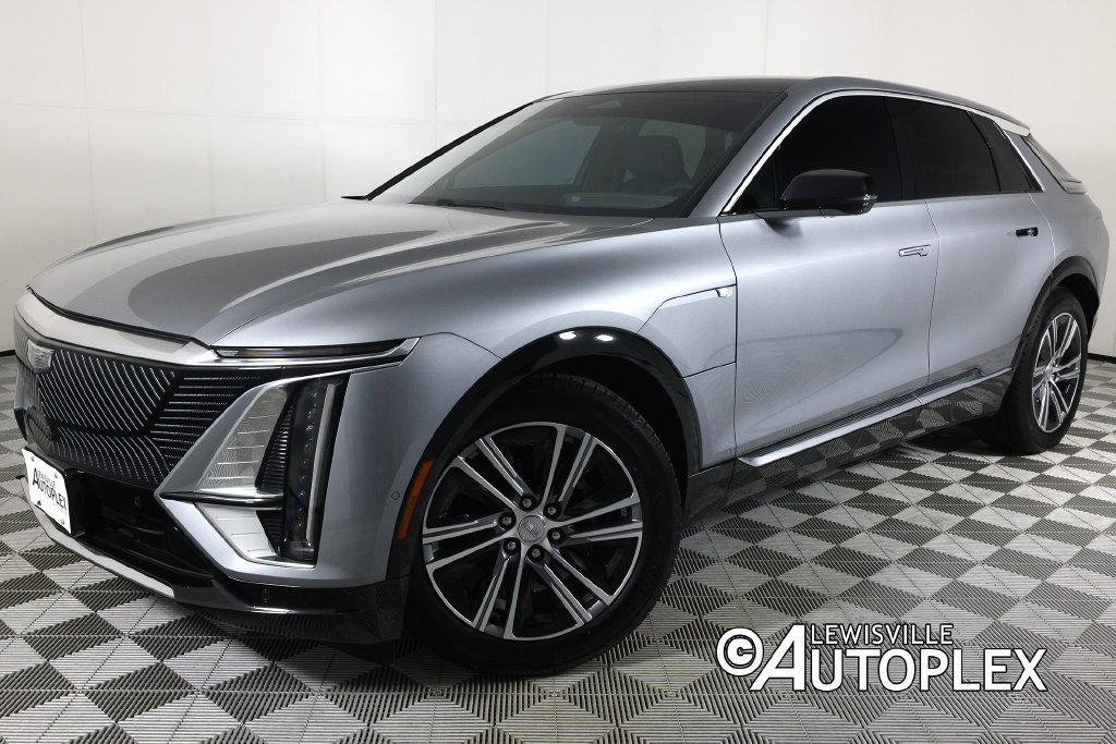 Used 2024 Cadillac Lyriq Luxury RWD image 1