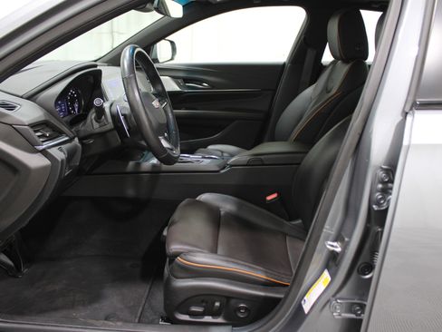Used 2020 Cadillac CT4 Sport image 3