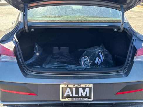 New 2025 Hyundai Elantra Sport image 18