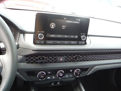 Used 2024 Honda Accord LX image 15