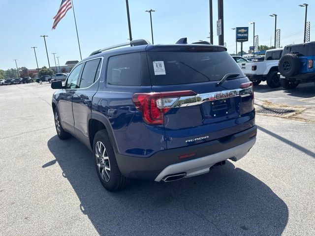 Used 2023 GMC Acadia SLE w/ Driver Convenience Package FWD image 5