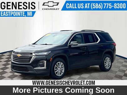Used 2022 Chevrolet Traverse LT