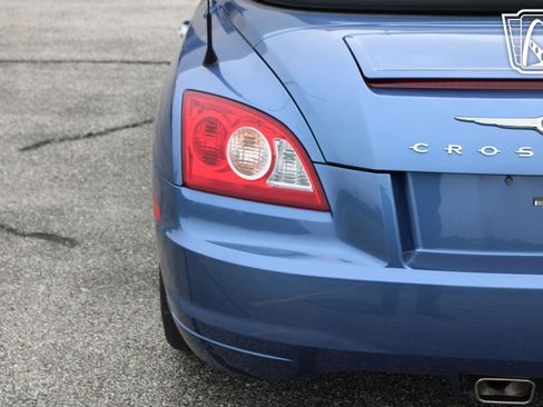 Used 2007 Chrysler Crossfire Limited image 35