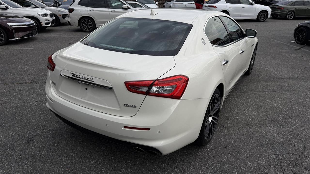 Used 2019 Maserati Ghibli S Q4 AWD/4WD image 15