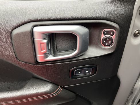 Used 2021 Jeep Wrangler Unlimited Rubicon image 8